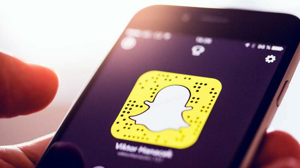 كيفية تحسين حملات التسويق عبر سناب شات لجذب الجمهور