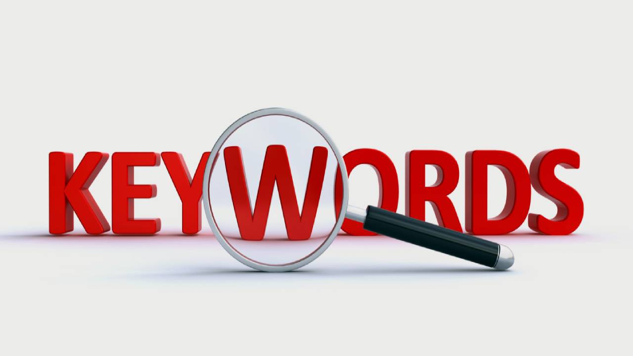 تعلم كيفية اختيار الكلمات المفتاحية لتحسين نتائج البحث