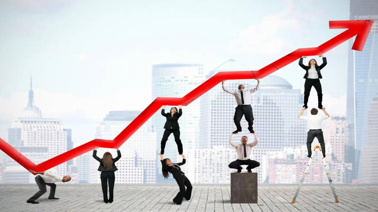 كيفية مواجهة انخفاض المبيعات؟ تعرف على الأسباب والحلول الفعالة