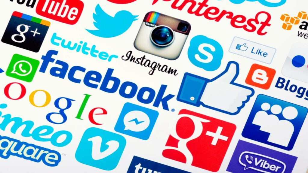 ما هي شركة التسويق؟ أهمية المهام والفوائد وكيفية اختيار الأفضل